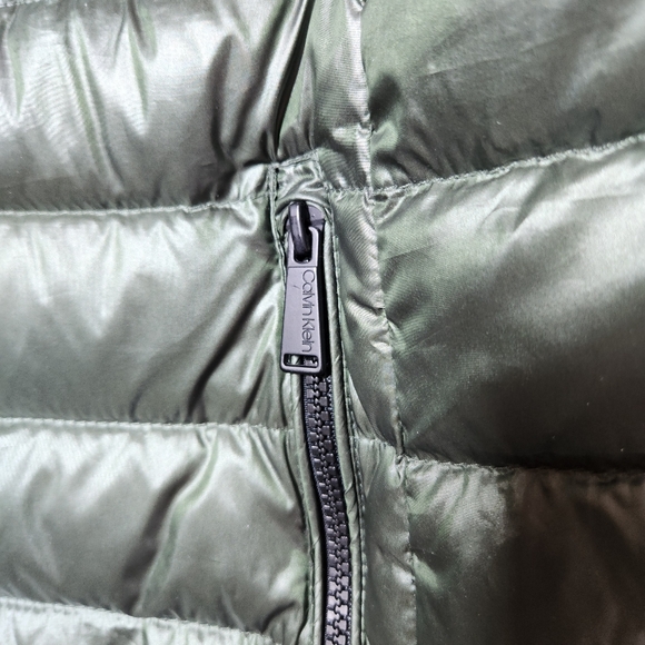 Calvin Klein Performance Womens 2X Premium Down Green Quilted Puffer Vest - Picture 10 of 11
